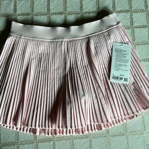 Lululemon varsity tennis skirt